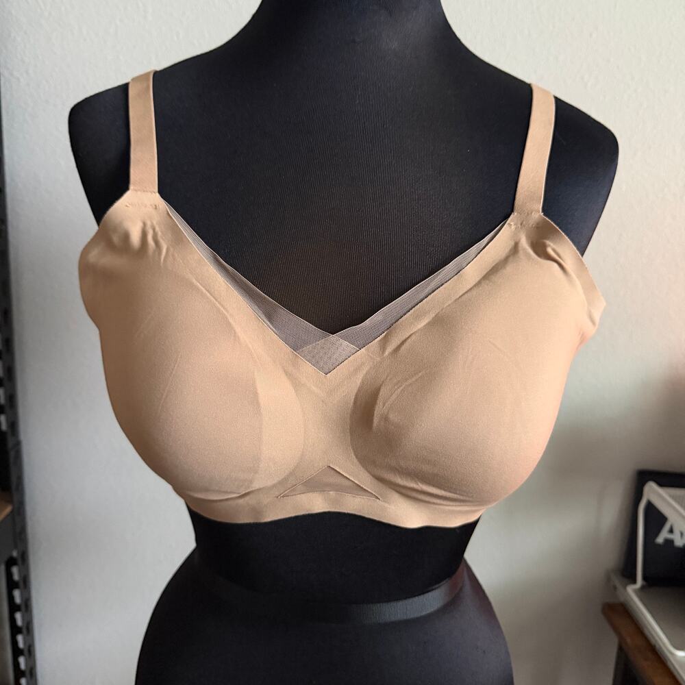 Honeylove CrossOver Wireless Bra Nude Beige Size L 38B/C Smoothing Comfort Bra - Picture 2 of 6